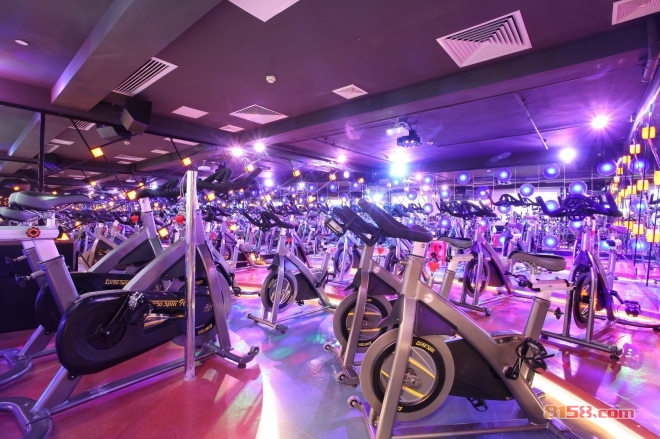 力美健健身俱樂部