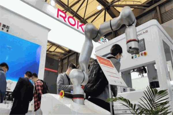 珞石機(jī)器人