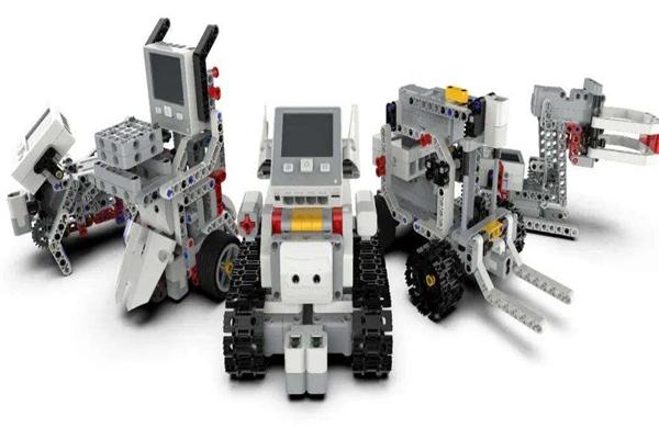 中鳴數碼機器人編程