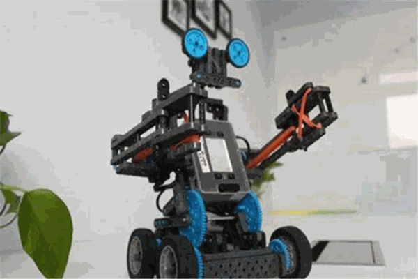 瑪高機器人 瑪高機器人