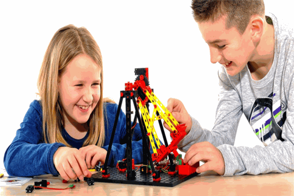 領(lǐng)動(dòng)樂(lè)高機(jī)器人 領(lǐng)動(dòng)樂(lè)高機(jī)器人