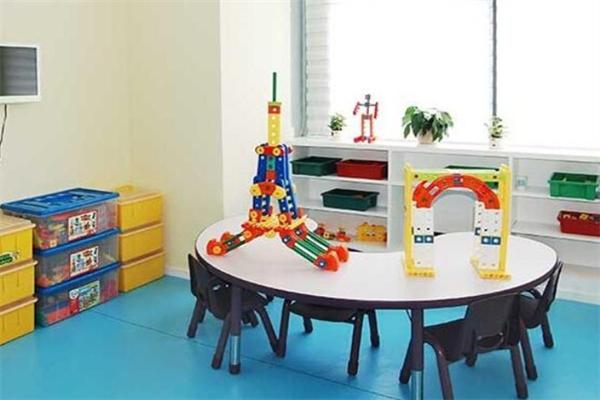 艾邁科思機器人 艾邁科思機器人