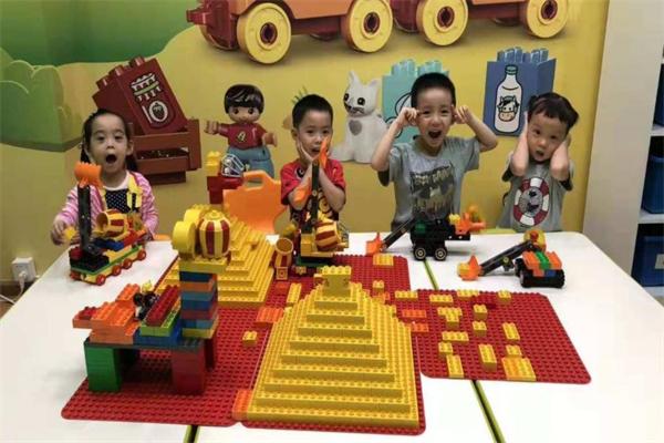 銳天機器人天才俱樂部