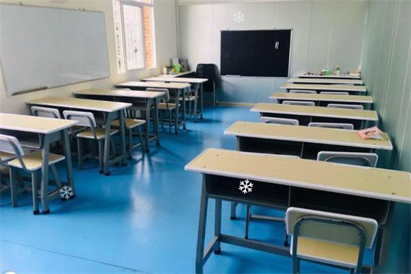 巴斯機(jī)器人教育 巴斯機(jī)器人教育