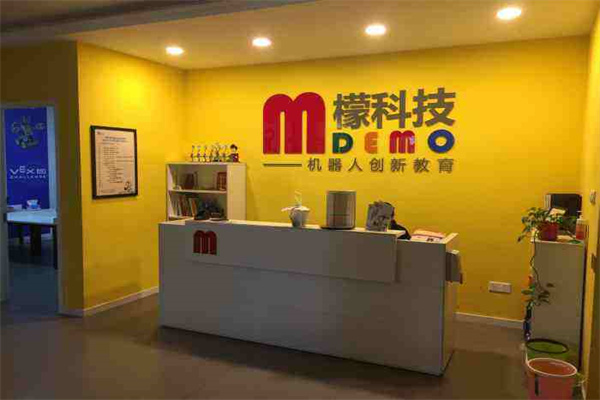 檬科技機器人編程教育 檬科技機器人編程教育