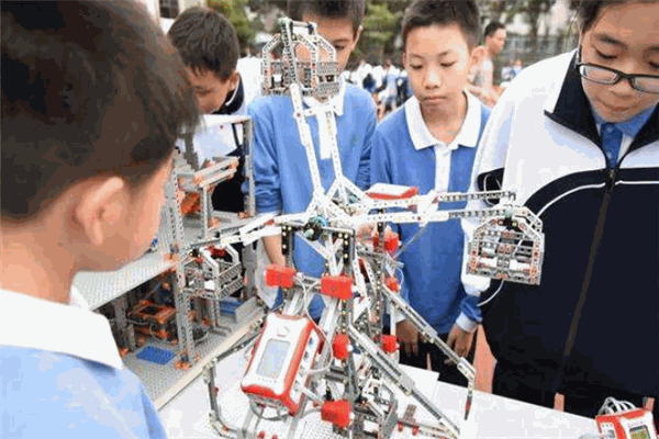 優科創機器人教育 優科創機器人教育