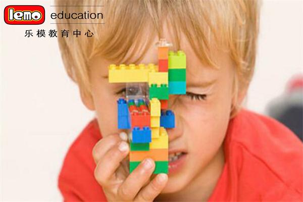 樂模機器人中心