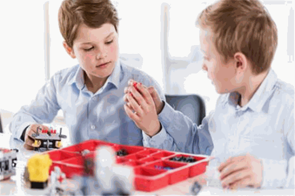 逸環機器人教育