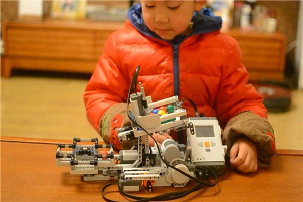 TOB機器人教育 TOB機器人教育