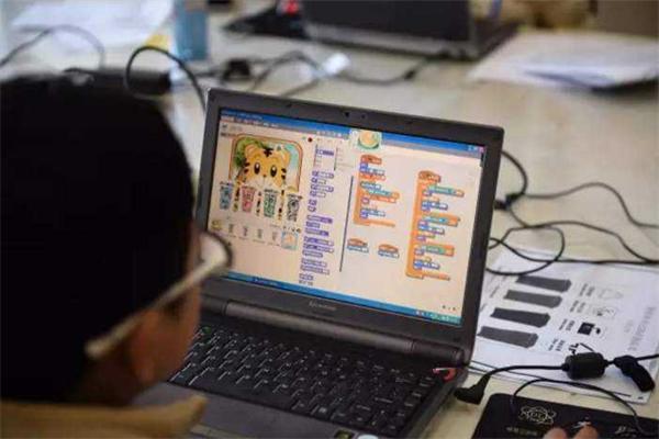 未來喵機(jī)器人