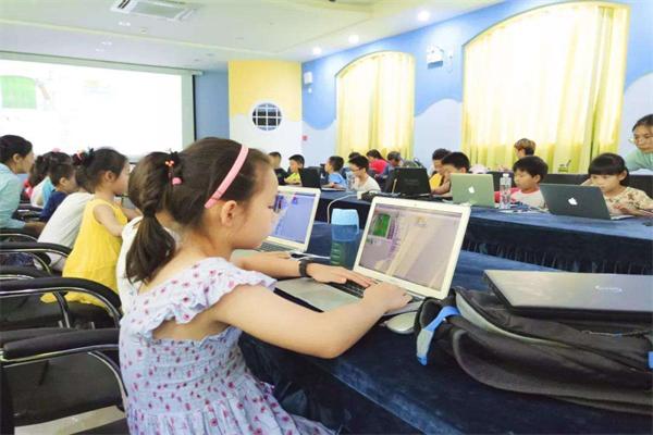 未來喵機(jī)器人