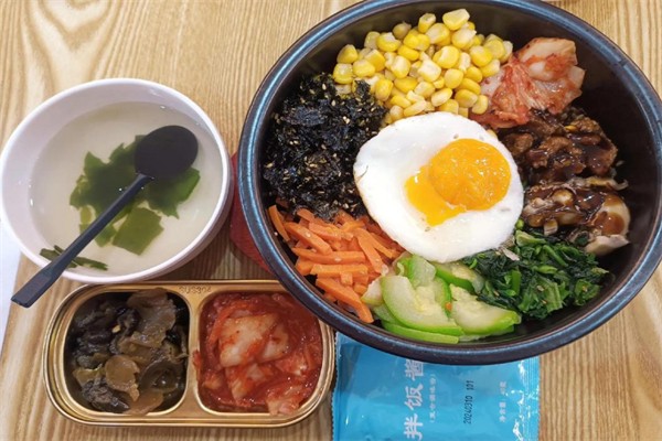 愛熙石鍋拌飯 愛熙石鍋拌飯