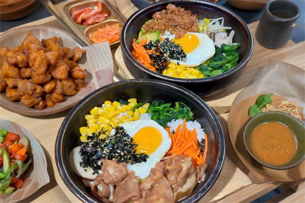 邱艷小姐姐豆花拌飯