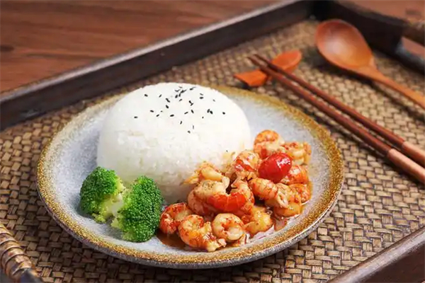 33顆小龍蝦拌飯 33顆小龍蝦拌飯