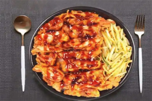 盈香居烤肉拌飯