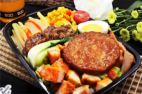 樸小姐炸雞拌飯 樸小姐炸雞拌飯