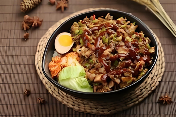 胖先森烤肉拌飯 胖先森烤肉拌飯