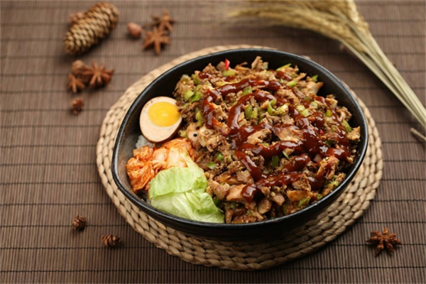 胖丫烤肉拌飯 胖丫烤肉拌飯