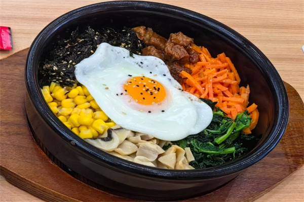 香噴噴烤肉拌飯 香噴噴烤肉拌飯