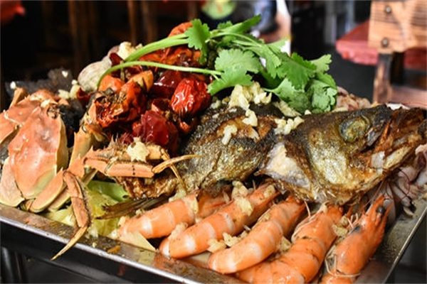 甘太太碳烤海鮮燴加盟 甘太太碳烤海鮮燴加盟
