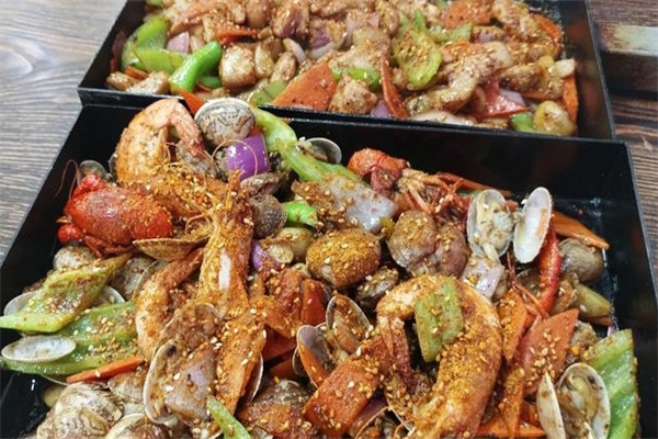 甘太太碳烤海鮮燴加盟 甘太太碳烤海鮮燴加盟