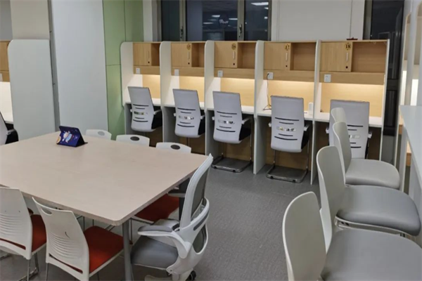 寶礦Ai自習(xí)室