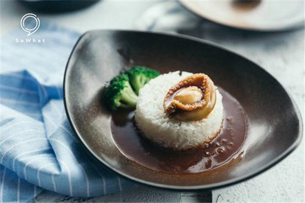 上隱食補鮑魚飯