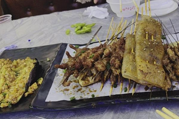 江城不夜天燒烤大排檔