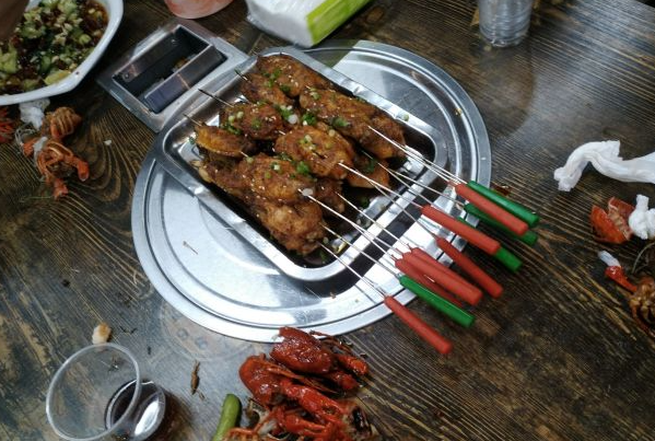 江城不夜天燒烤大排檔