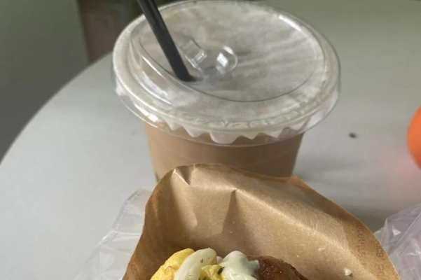 食的作品·爆蛋吐司·咖啡 食的作品·爆蛋吐司·咖啡