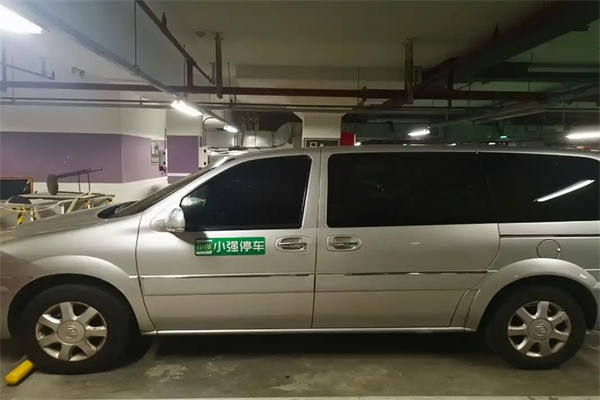 小強(qiáng)停車 小強(qiáng)停車