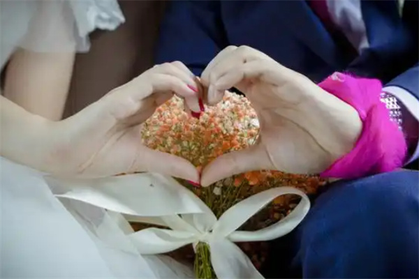 心連心婚戀網(wǎng)