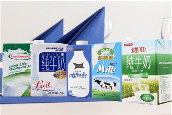 中糧牛奶
