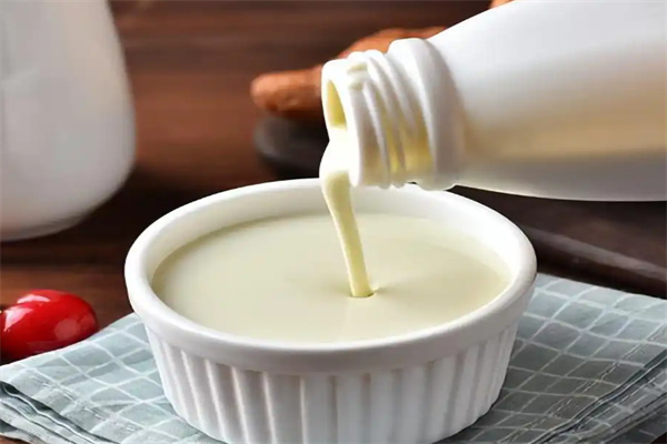 每汁每味現(xiàn)釀酸奶