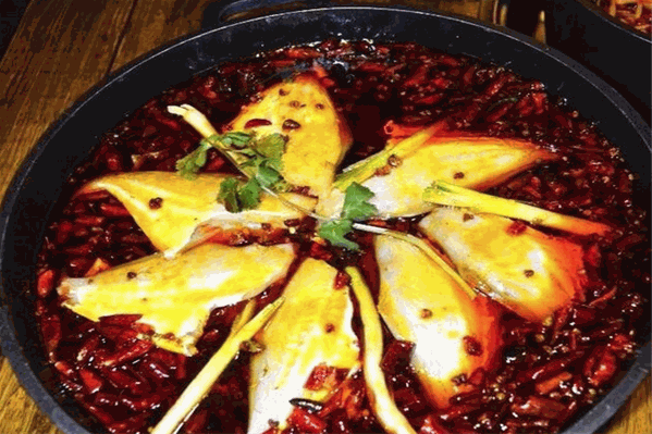 楊府耗兒魚火鍋