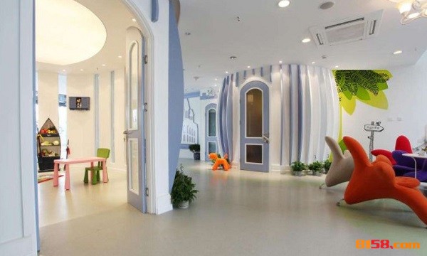 七彩寶屋保教院