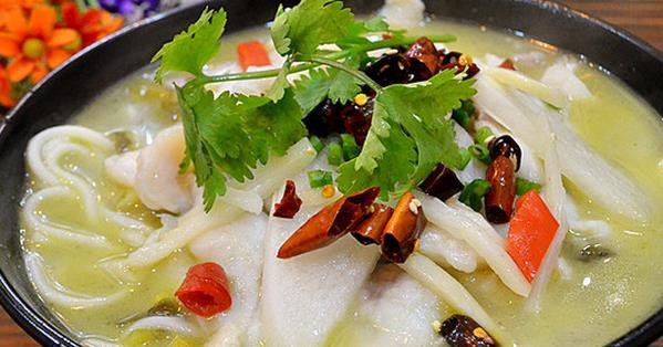 魚線牽老壇酸菜魚米線